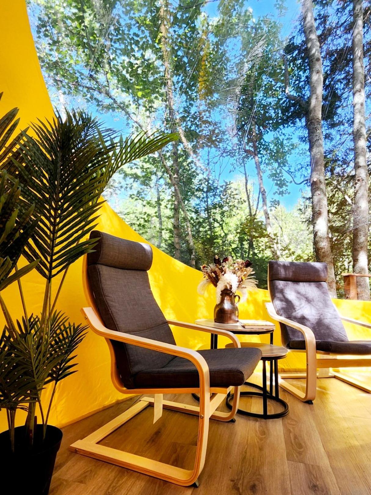 Estrella Glamping Hotel Caraquet Eksteriør billede